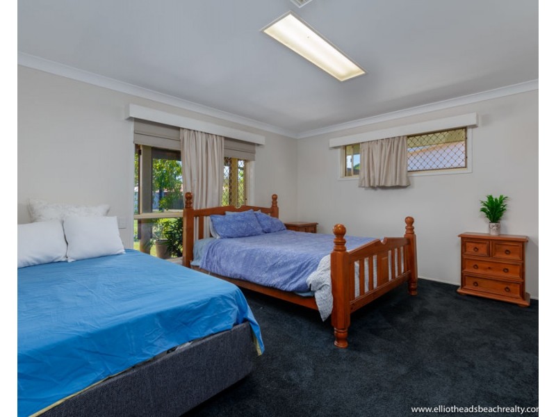 7 Gozo Court, Elliott Heads QLD 4670