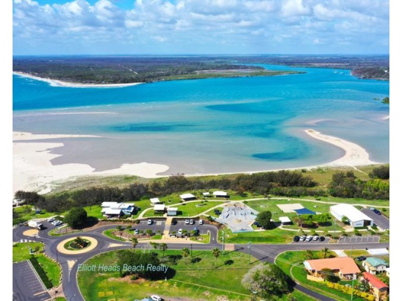 7 Gozo Court, Elliott Heads QLD 4670