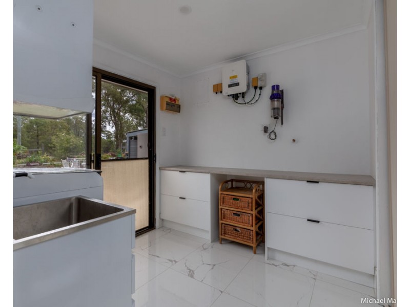 203 Eureka Station Rd, Eureka QLD 4660