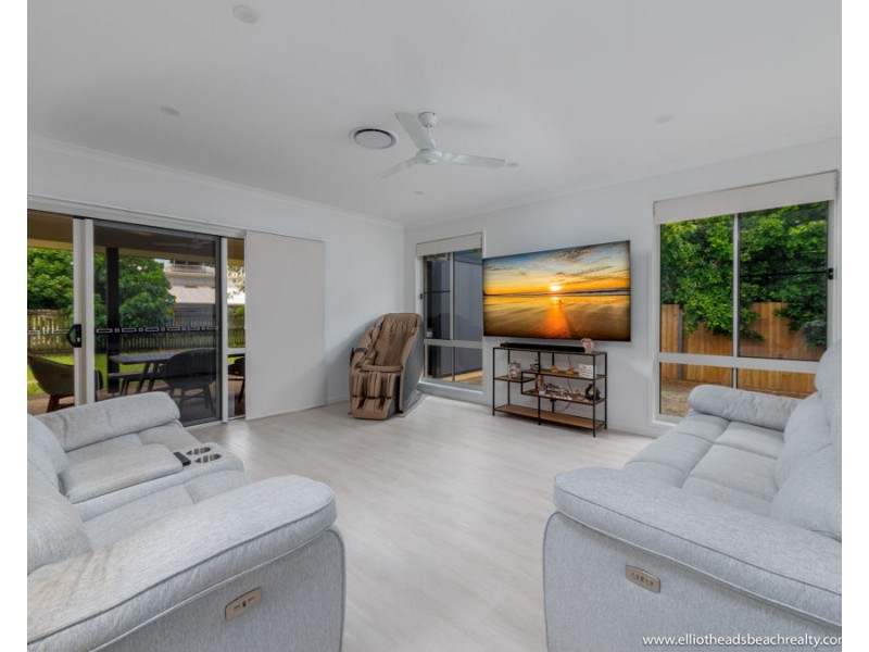 12 Brieschke Street, Elliott Heads QLD 4670