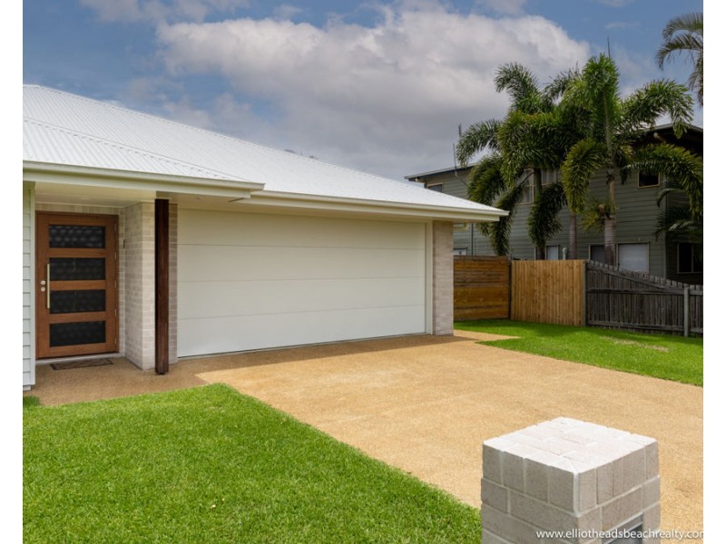12 Brieschke Street, Elliott Heads QLD 4670