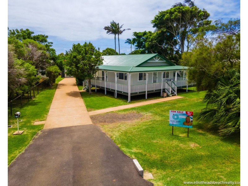 80 Sea Park Road, Burnett Heads QLD 4670