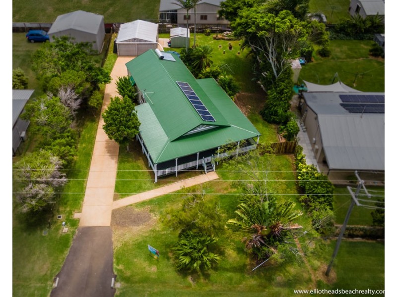 80 Sea Park Road, Burnett Heads QLD 4670