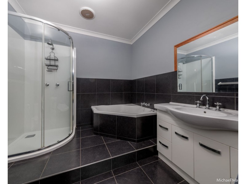 71 Buckholz Rd, Eureka QLD 4660