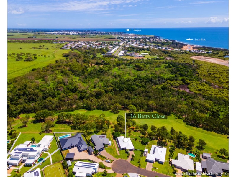 16 Betty Close, Coral Cove QLD 4670