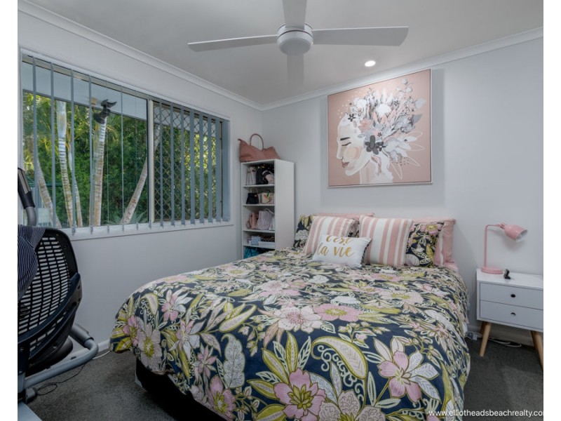 94 Sea Park Road, Burnett Heads QLD 4670