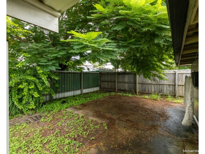 2 Thornhill Street, Bundaberg North QLD 4670