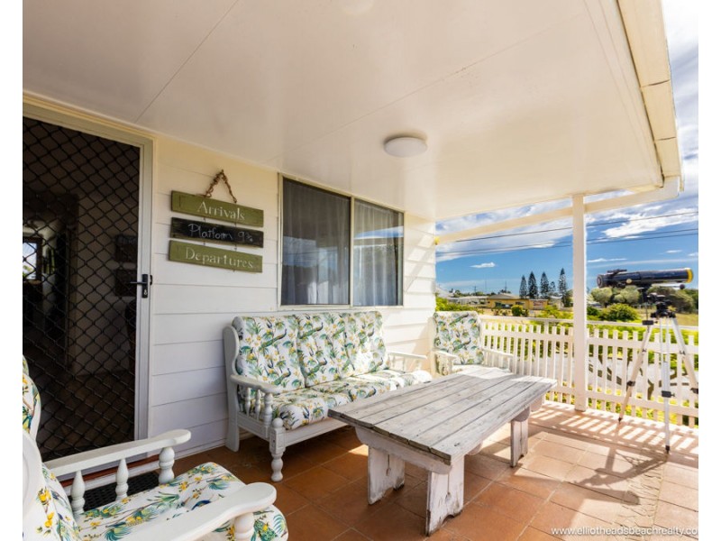 76 Bathurst Street, Elliott Heads QLD 4670
