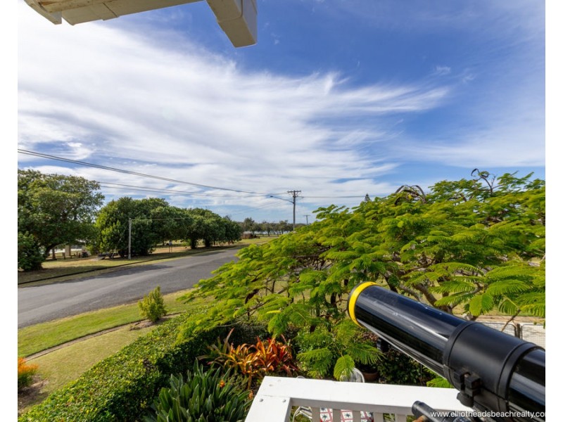 76 Bathurst Street, Elliott Heads QLD 4670