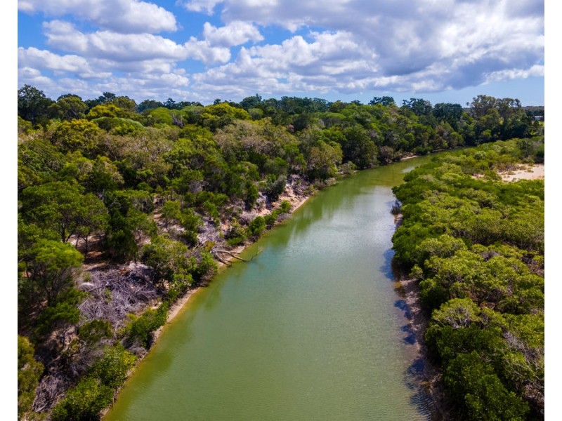 93 Davenport Drive, Coonarr QLD 4670