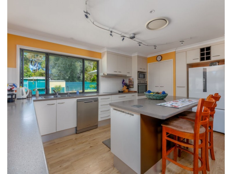 93 Davenport Drive, Coonarr QLD 4670