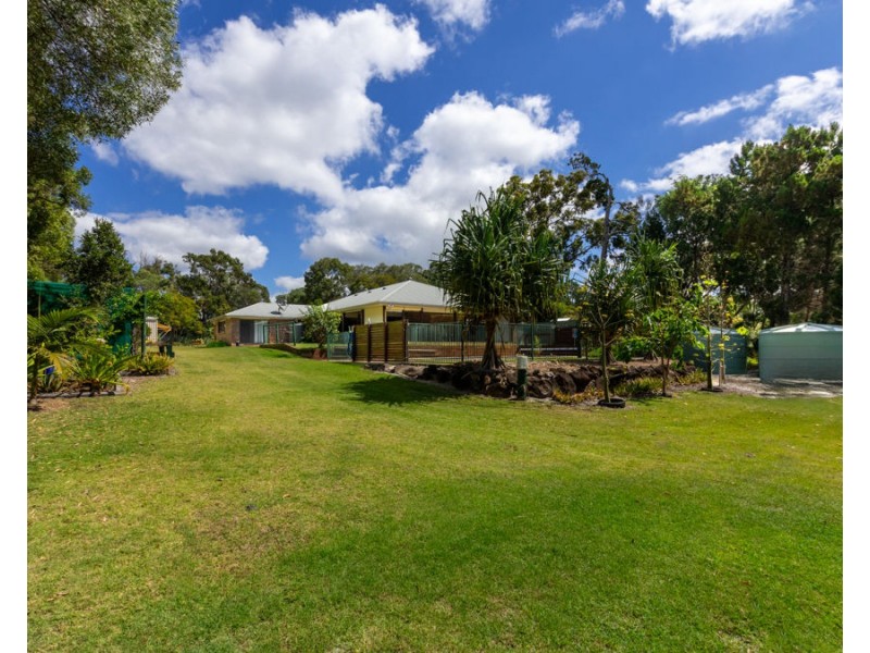 93 Davenport Drive, Coonarr QLD 4670