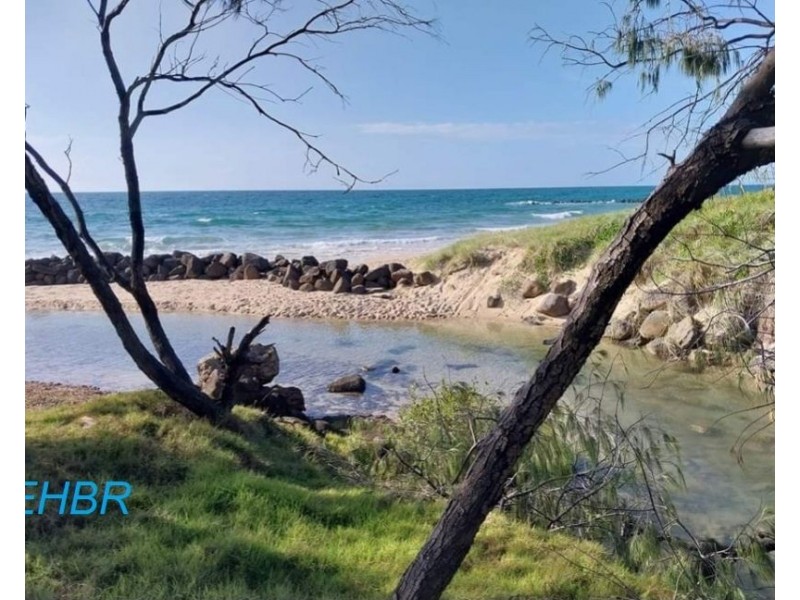 76 Welch Street, Elliott Heads QLD 4670