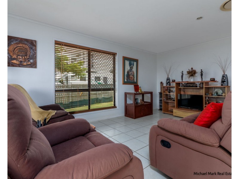 25 Blue Water Drive, Elliott Heads QLD 4670