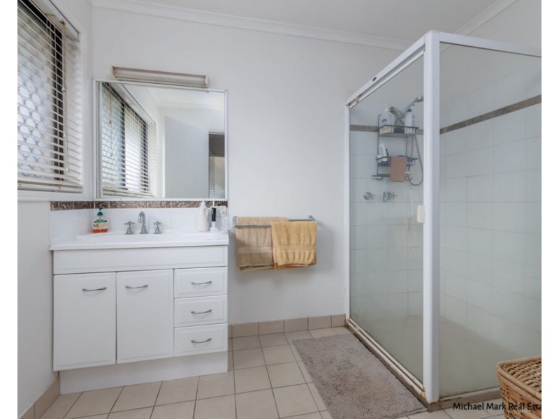 25 Blue Water Drive, Elliott Heads QLD 4670