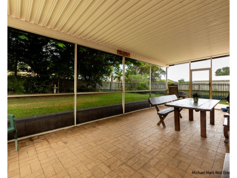 25 Blue Water Drive, Elliott Heads QLD 4670