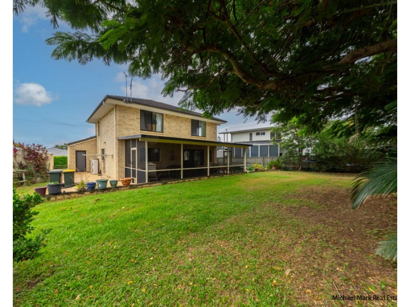25 Blue Water Drive, Elliott Heads QLD 4670