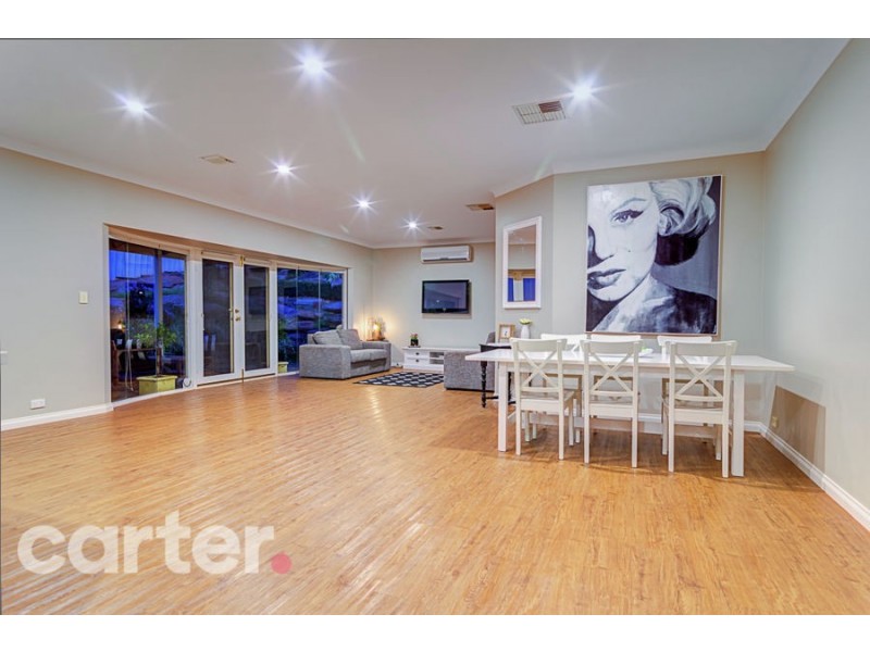 2 Peppermint Grove, Aberfoyle Park SA 5159