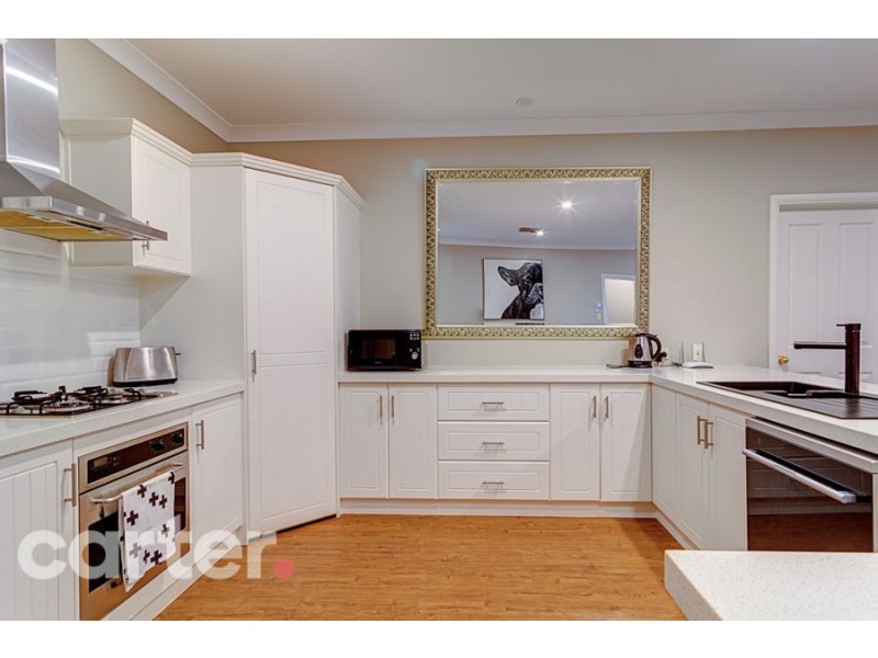 2 Peppermint Grove, Aberfoyle Park SA 5159