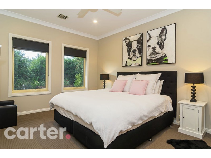 2 Peppermint Grove, Aberfoyle Park SA 5159