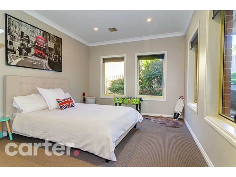 2 Peppermint Grove, Aberfoyle Park SA 5159