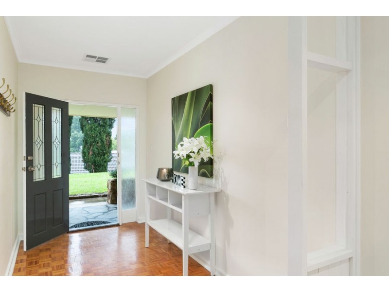 4 Kestrel Place, Coromandel Valley SA 5051