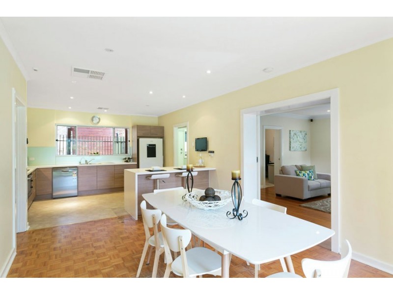 4 Kestrel Place, Coromandel Valley SA 5051