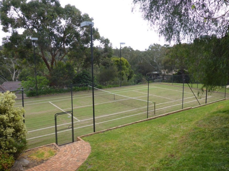 4 Kestrel Place, Coromandel Valley SA 5051