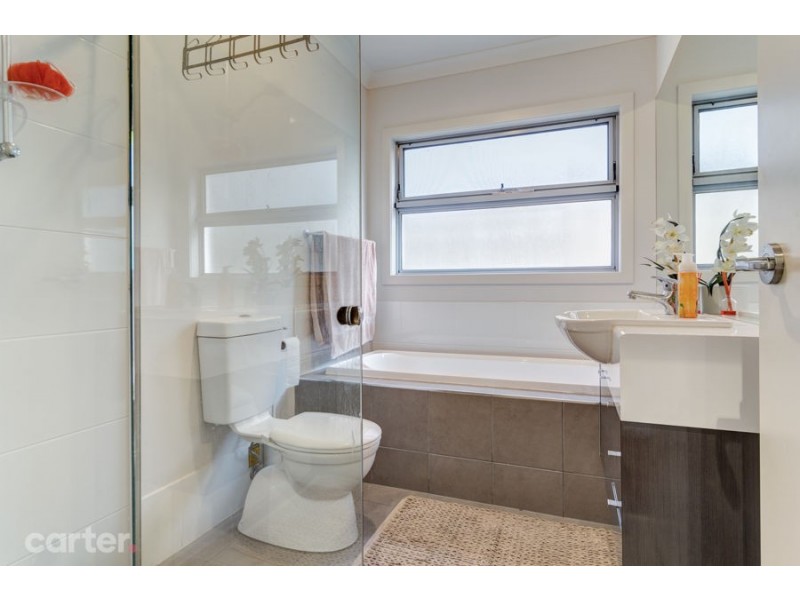 21B Douglas Drive, Mawson Lakes SA 5095