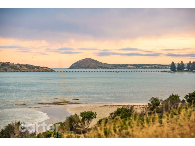 10 Granite Grove, Hayborough SA 5211