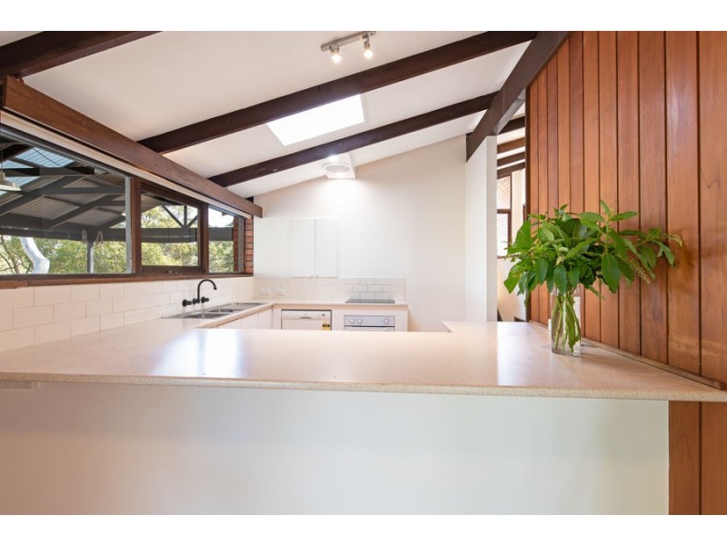 186 Coromandel Parade, Coromandel Valley SA 5051