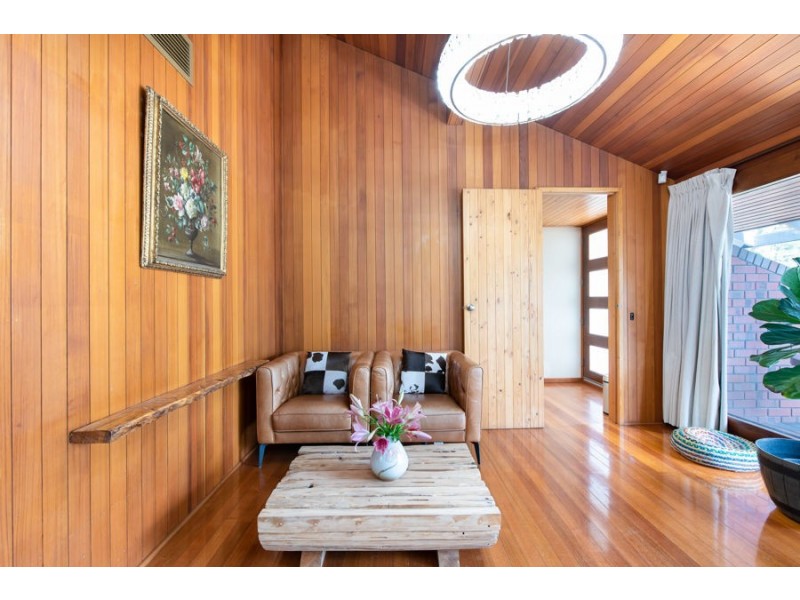 11 Kurrajong Ave, Stonyfell SA 5066