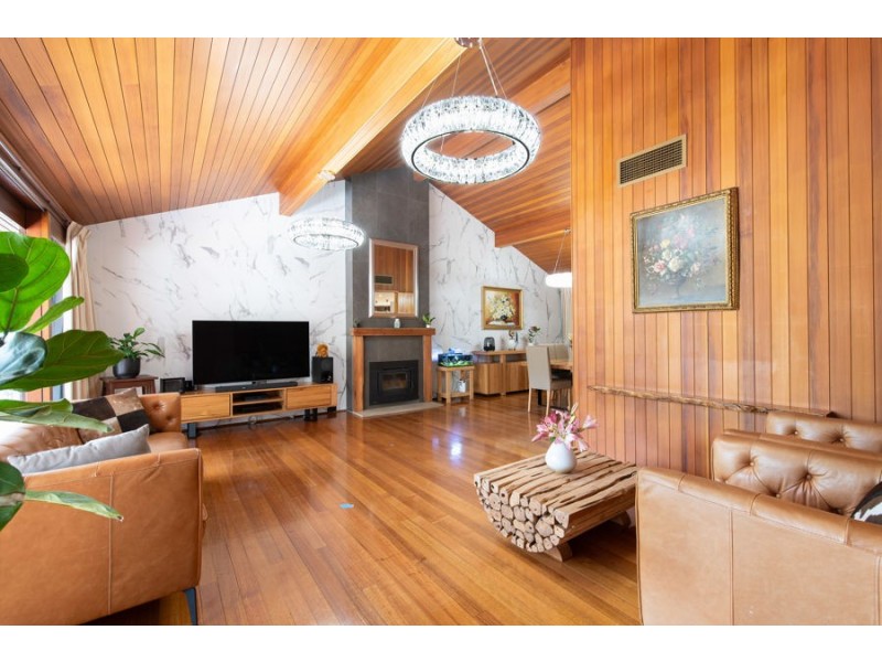 11 Kurrajong Ave, Stonyfell SA 5066