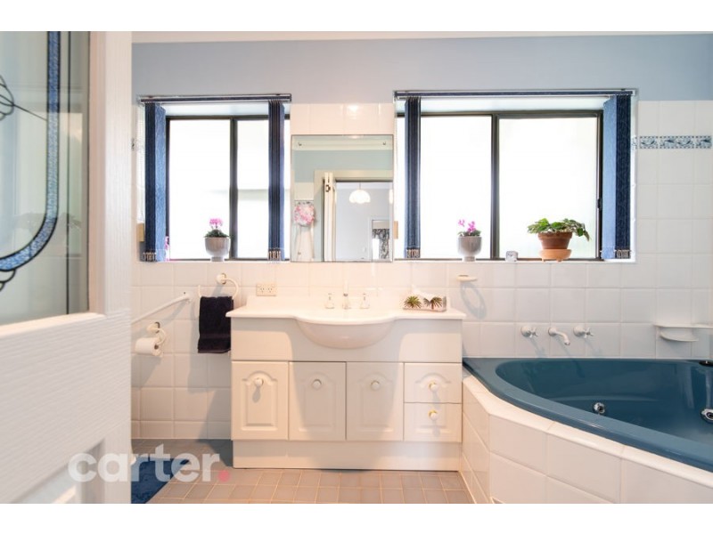 76 Wembley Ave, Bridgewater SA 5155