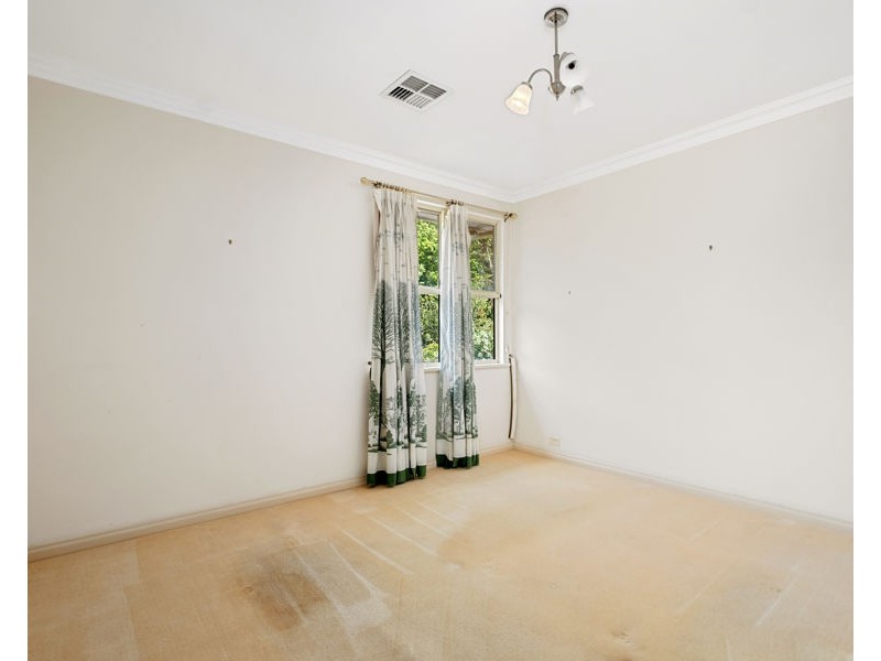 8 Wilaroo Avenue, Beaumont SA 5066