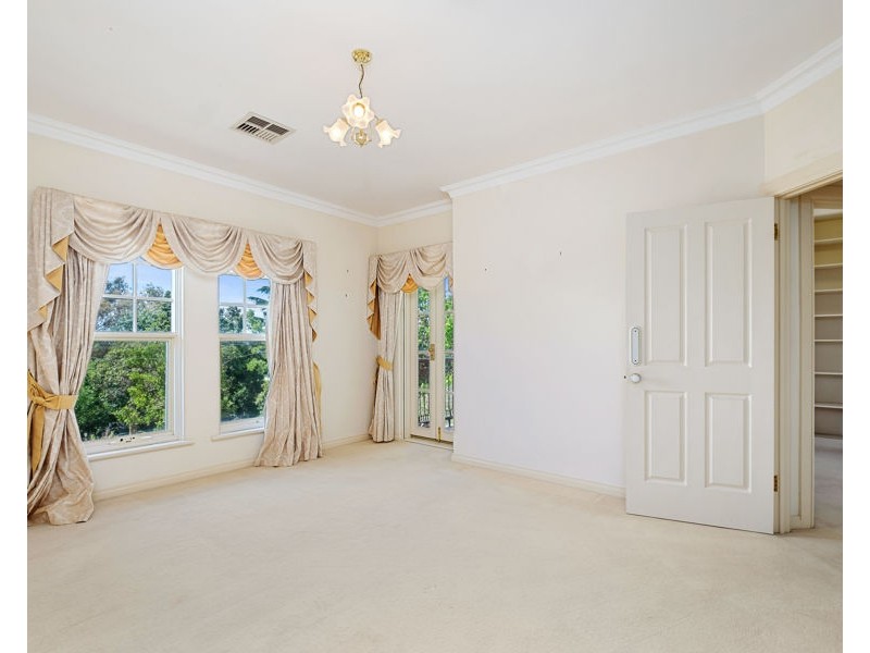 8 Wilaroo Avenue, Beaumont SA 5066