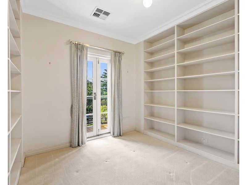8 Wilaroo Avenue, Beaumont SA 5066