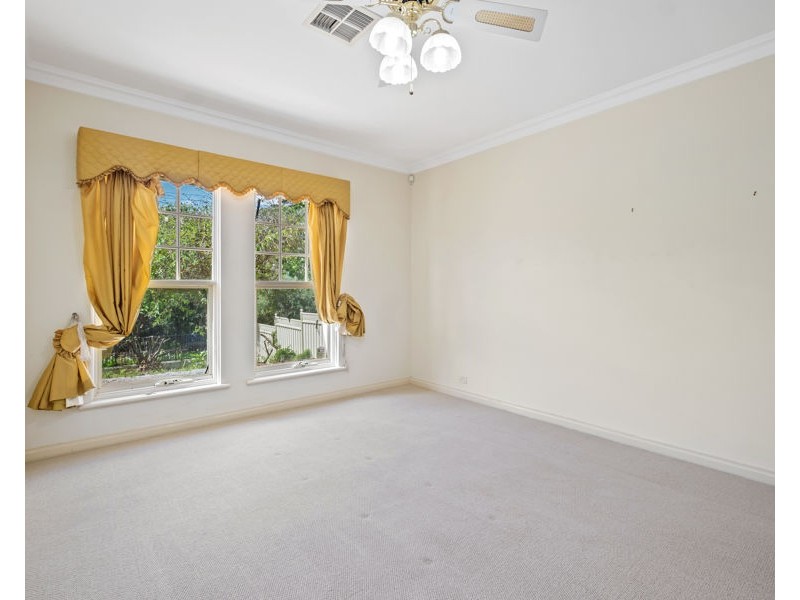 8 Wilaroo Avenue, Beaumont SA 5066