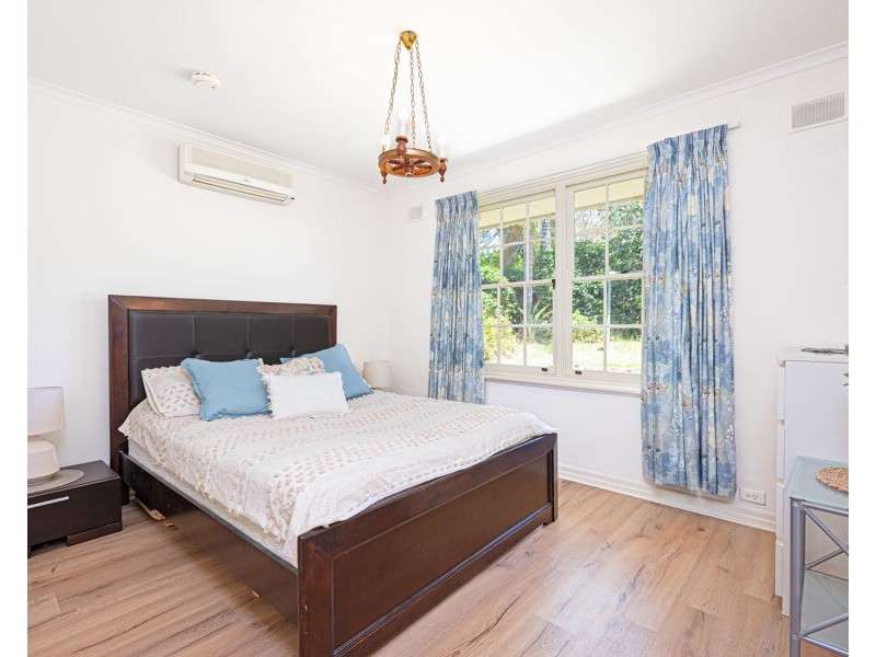 6A Wanbrow Ave, Wattle Park SA 5066