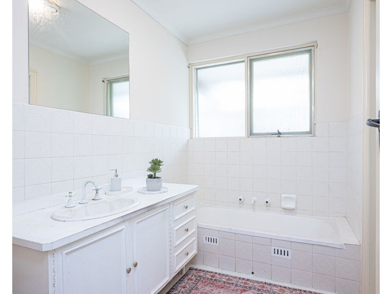 6A Wanbrow Ave, Wattle Park SA 5066