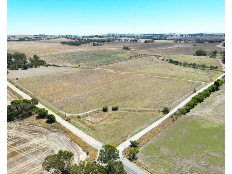 235 Basham Road, Stanley Flat SA 5453