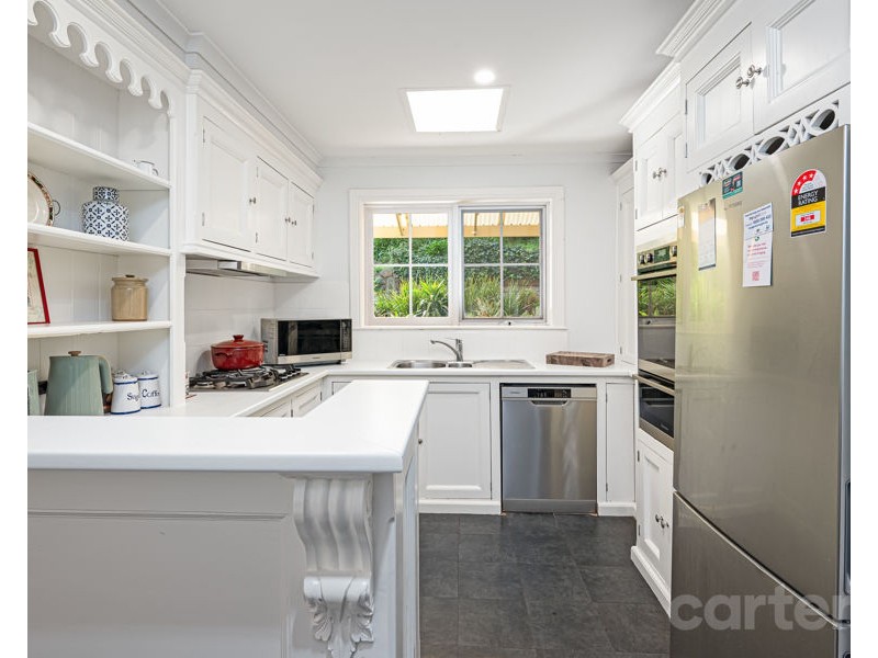 27 Grevillea Crescent, Stonyfell SA 5066