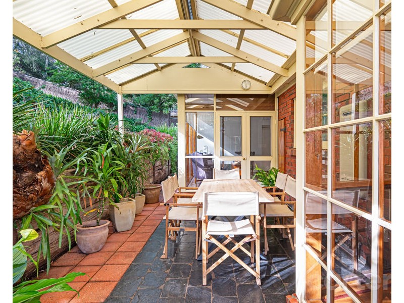 27 Grevillea Crescent, Stonyfell SA 5066