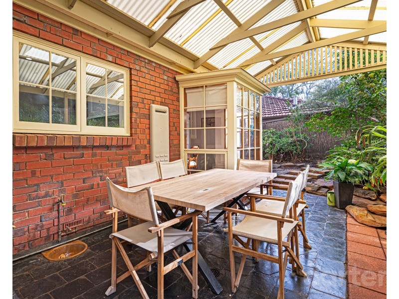 27 Grevillea Crescent, Stonyfell SA 5066