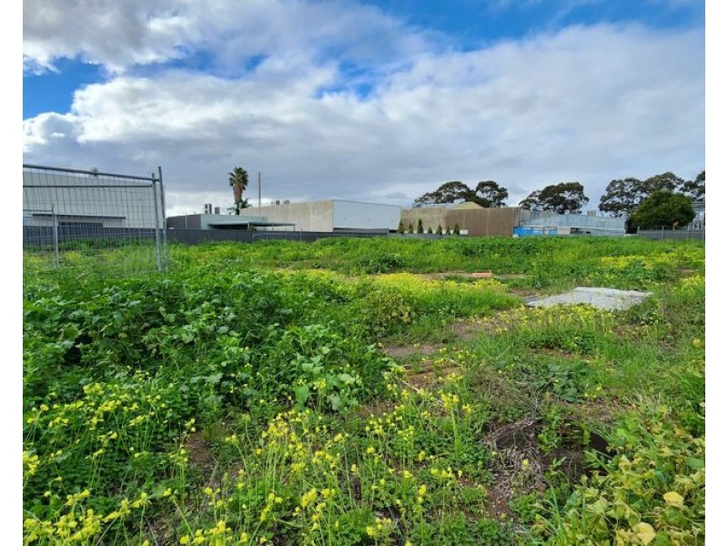 1 and 3 Barnes Ave, Marleston SA 5033