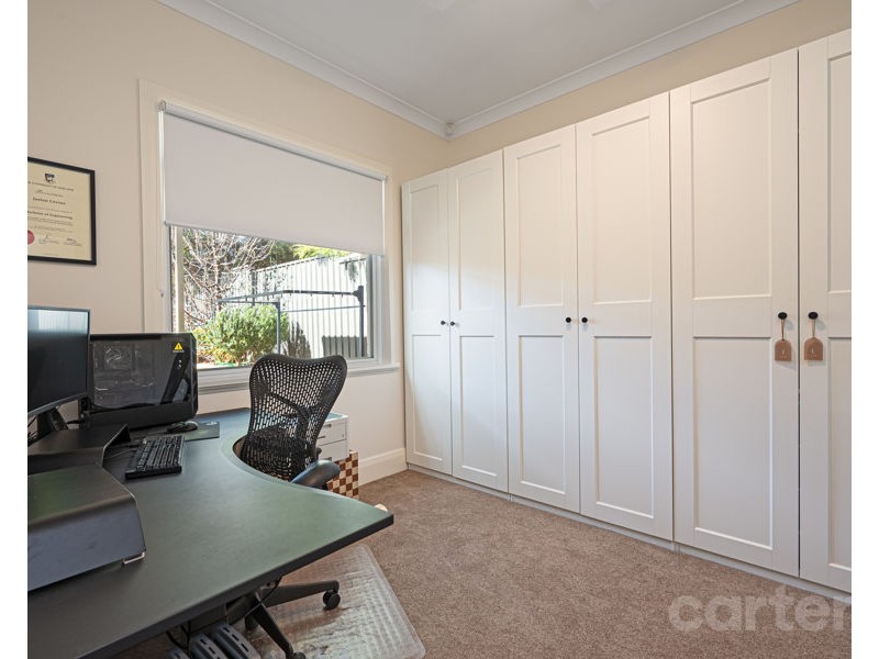 2 Crossley St, Erindale SA 5066