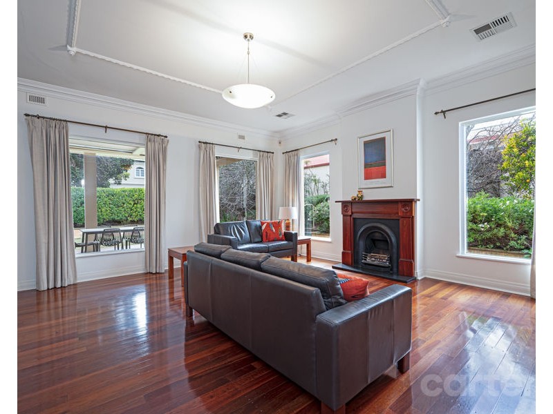 102 Statenborough St, Erindale SA 5066