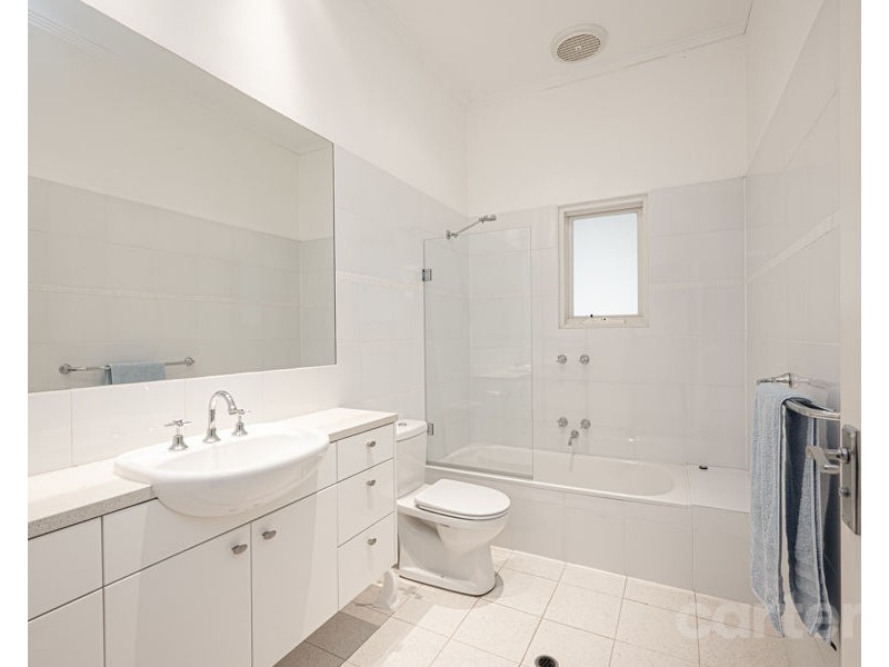 102 Statenborough St, Erindale SA 5066