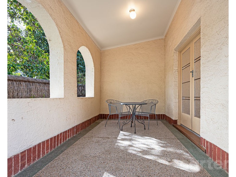 102 Statenborough St, Erindale SA 5066