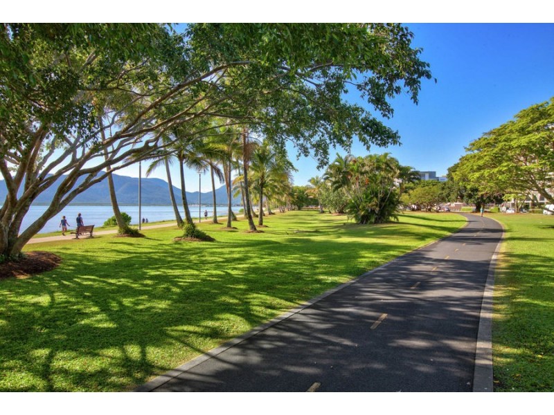 231 Esplanade, Cairns North QLD 4870